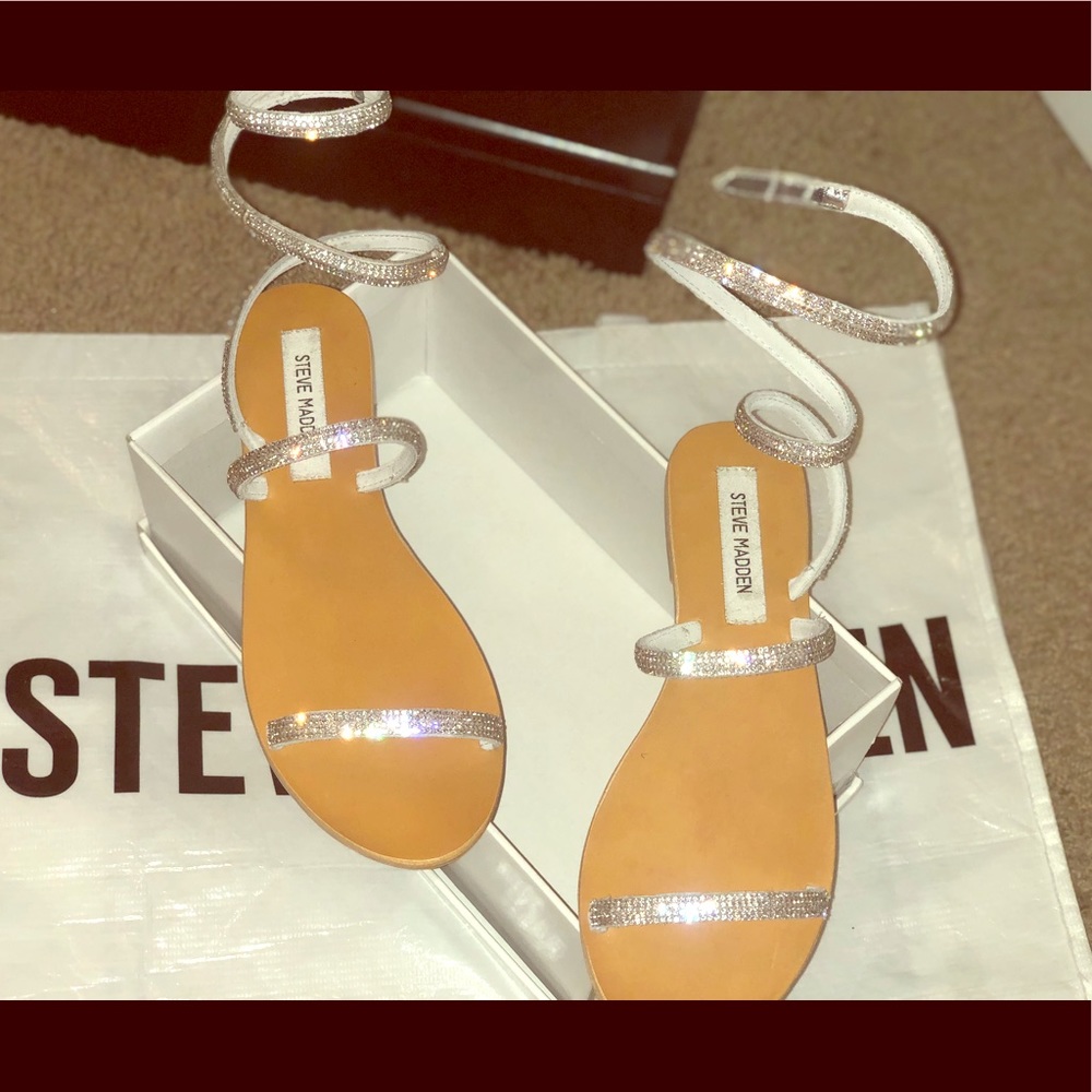 Steve Madden Garnish Rhinestone (New Release)